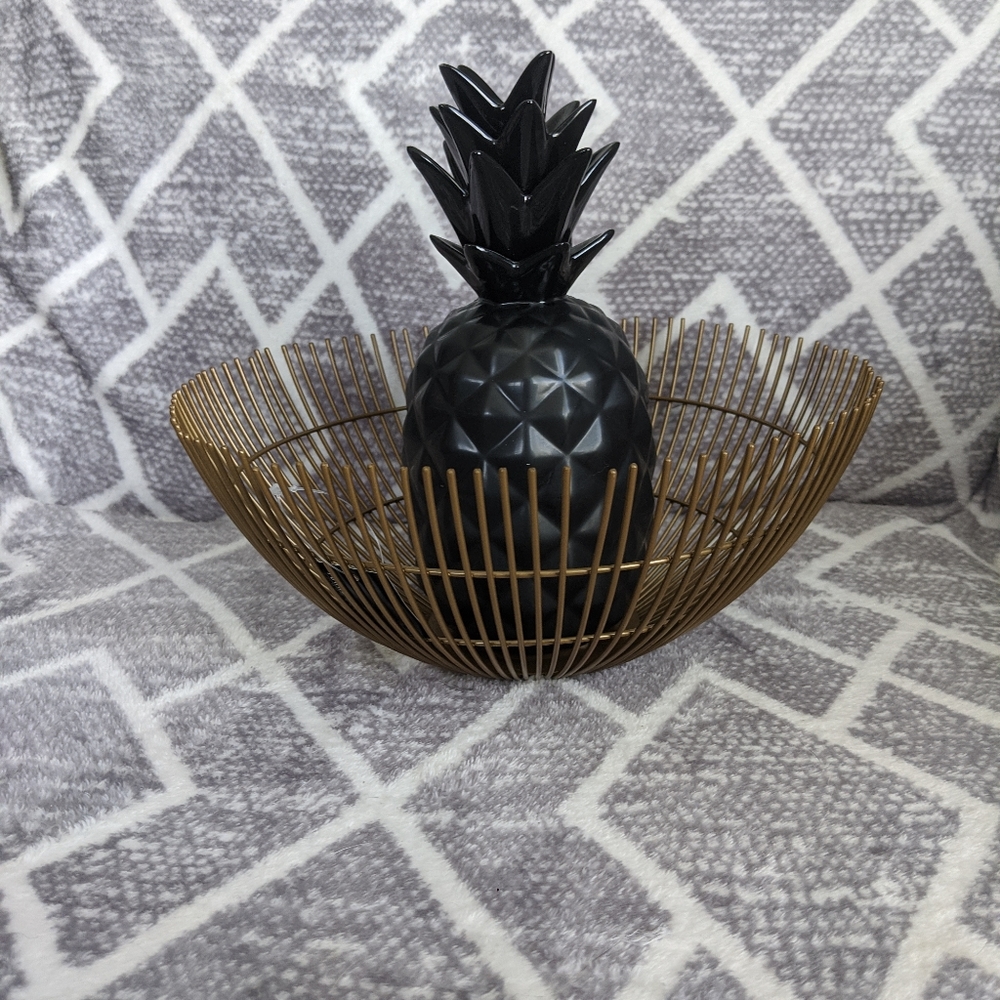 Torre & Tagus metal decorative bowl - gold